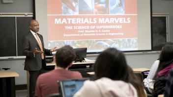 Chancellor May talks with a materials science class on the science of superheroes on March 5, 2018.